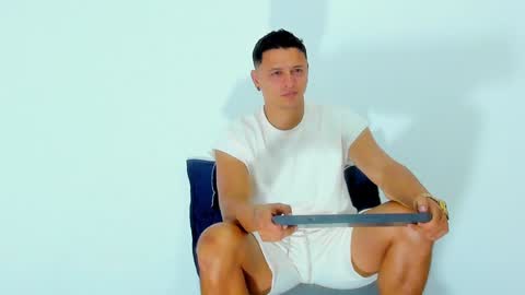 mitchell online show from December 2024 12:59:01 AM