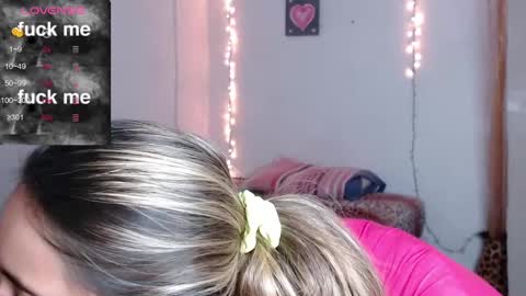 Snapshot of mitchwilson1 chatting on September 2025 10:44:02 PM mitchwilson1 online show from September 2025 10:44:02 PM