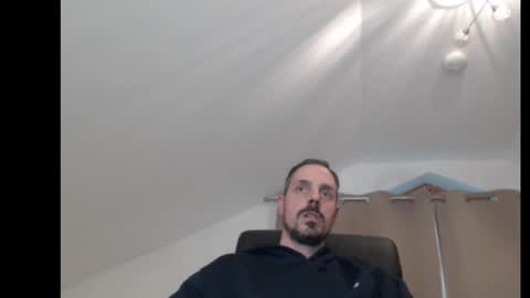 Snapshot of mitsch01 chatting on December 2025 02:59:01 PM Mitsch online show from December 2025 02:59:01 PM