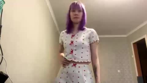 Mila online show from October 2025 08:59:01 AM