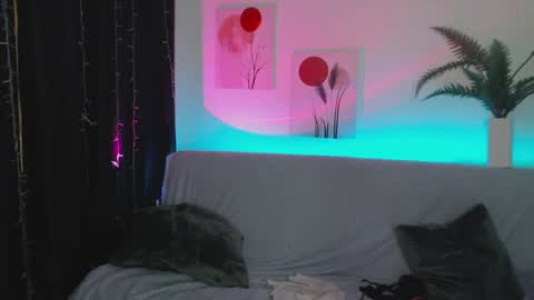 Yuka online show from February 2025 11:16:02 PM