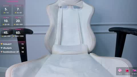   MIa   online show from February 2025 04:56:02 PM