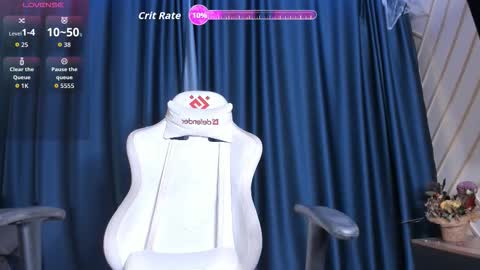   MIa   online show from November 2025 03:22:01 PM