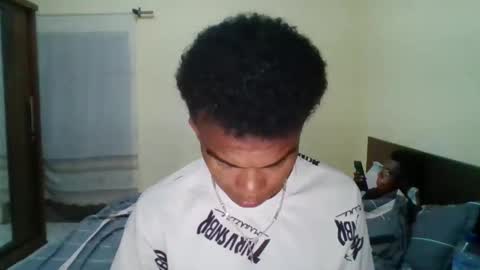 Snapshot of mixedboy_sexy chatting on October 2025 07:03:01 PM mixedboy_sexy online show from October 2025 07:03:01 PM