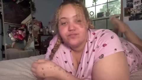 Snapshot of mixxedgoodness222 chatting on January 2026 06:31:01 PM mixxedgoodness222 online show from January 2026 06:31:01 PM