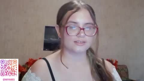 Milana online show from October 2025 01:42:02 PM