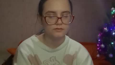 Milana online show from January 2026 03:28:02 PM