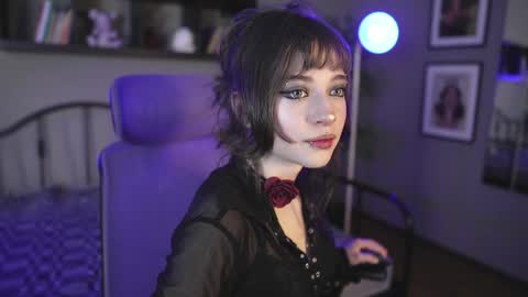 miyuki_wolf online show from December 2025 09:00:01 PM