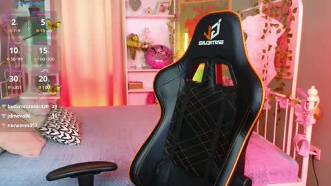 Mizuki online show from March 2025 01:43:02 PM