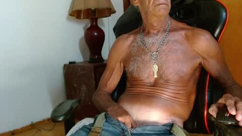 Snapshot of mjmadurengue chatting on March 2026 03:45:02 AM Mario jose online show from March 2026 03:45:02 AM