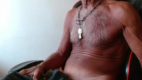 Snapshot of mjmadurengue chatting on March 2026 06:12:01 PM Mario jose online show from March 2026 06:12:01 PM