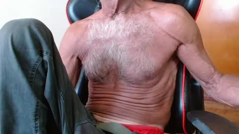 Snapshot of mjmadurengue chatting on April 2026 01:27:02 PM Mario jose online show from April 2026 01:27:02 PM