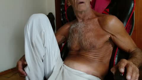 Mario jose online show from May 2026 09:21:01 PM