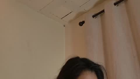 MoonLipson online show from July 2026 08:10:01 AM
