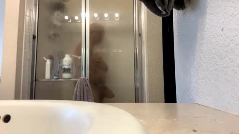 mmartinez7 online show from November 2025 08:00:01 PM