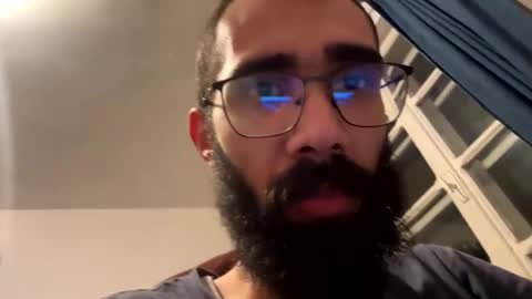 Snapshot of mmichail chatting on February 2025 09:51:01 PM mmichail online show from February 2025 09:51:01 PM