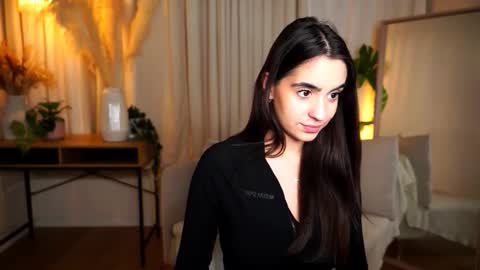 Snapshot of mmilkyway_ chatting on December 2025 06:06:01 PM milkyway online show from December 2025 06:06:01 PM