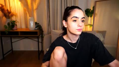 Snapshot of mmilkyway_ chatting on December 2025 05:09:01 PM milkyway online show from December 2025 05:09:01 PM