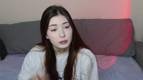 Snapshot of mmkakpoxyi22 chatting on January 2025 11:15:01 PM alice and ray online show from January 2025 11:15:01 PM