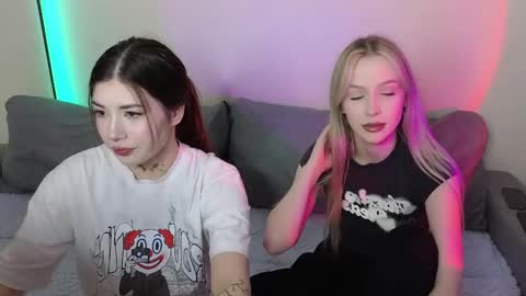 Snapshot of mmkakpoxyi22 chatting on January 2025 03:35:02 PM alice and ray online show from January 2025 03:35:02 PM