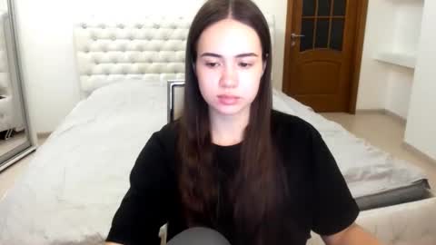 Beata online show from February 2025 08:35:02 PM