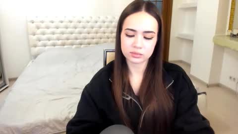 Beata online show from February 2025 09:17:02 PM