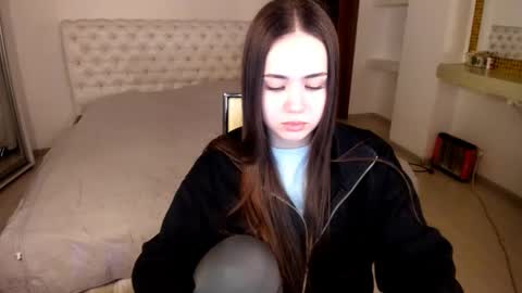 Beata online show from February 2025 06:26:02 PM