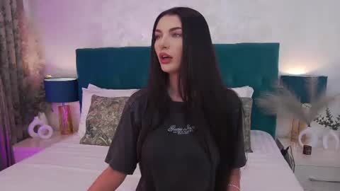 Jessie online show from July 2026 11:12:01 PM