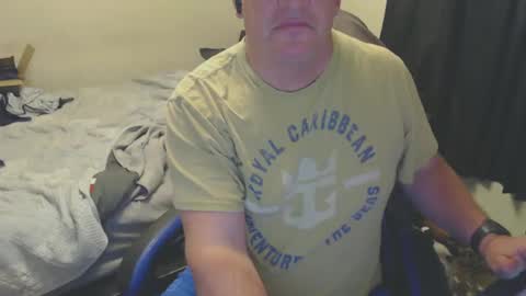 Snapshot of mmmthatsfunnn chatting on January 2025 01:20:02 AM mmmthatsfunnn online show from January 2025 01:20:02 AM