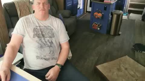 Snapshot of mmmthatsfunnn chatting on January 2026 06:56:02 PM mmmthatsfunnn online show from January 2026 06:56:02 PM