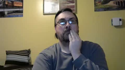 Snapshot of mmr45 chatting on January 2025 05:34:01 AM mmr45 online show from January 2025 05:34:01 AM