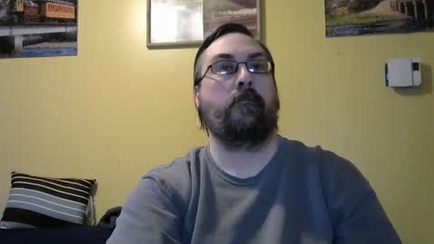 Snapshot of mmr45 chatting on February 2025 10:33:01 PM mmr45 online show from February 2025 10:33:01 PM