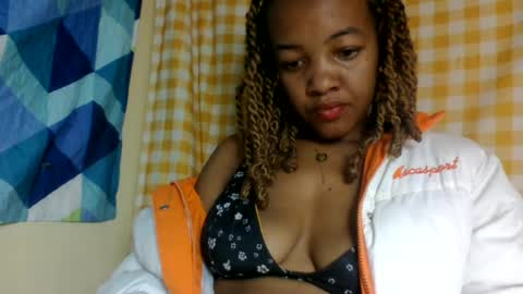 mmyriame online show from July 2026 03:09:01 AM