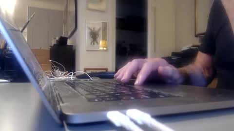 Snapshot of mmythmaker chatting on October 2025 06:31:02 PM mmythmaker online show from October 2025 06:31:02 PM