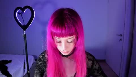 mnepohhh online show from July 2026 12:17:01 AM