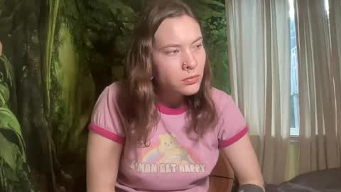 Snapshot of mo0n_goddess chatting on February 2025 01:21:02 AM Misty online show from February 2025 01:21:02 AM