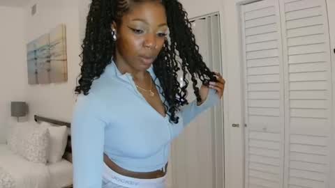 Mocha  BDAY JAN 13  online show from January 2025 02:50:01 AM