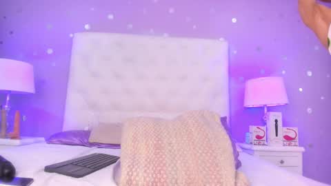 Sophia  online show from February 2025 07:16:02 PM