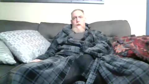 moeblick online show from February 2025 07:49:01 PM