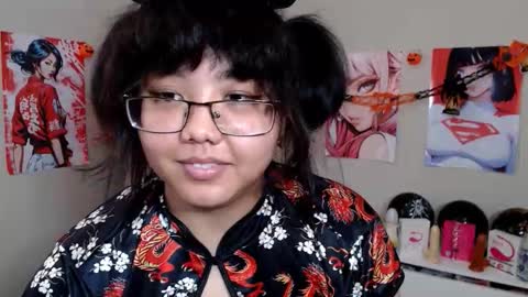 Snapshot of moertomlly chatting on October 2025 04:57:02 AM Molly online show from October 2025 04:57:02 AM