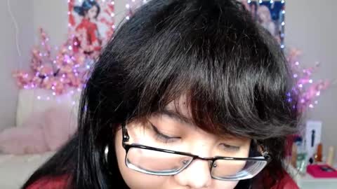 Snapshot of moertomlly chatting on May 2026 04:28:01 AM Molly online show from May 2026 04:28:01 AM