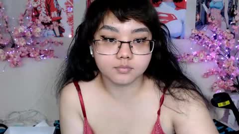 Snapshot of moertomlly chatting on May 2026 06:10:02 AM Molly online show from May 2026 06:10:02 AM