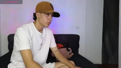mohamed_malik online show from August 2026 04:09:02 PM