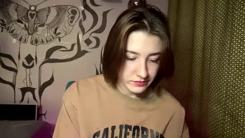 Snapshot of moiregathright chatting on January 2026 07:24:01 AM My name is Eda online show from January 2026 07:24:01 AM