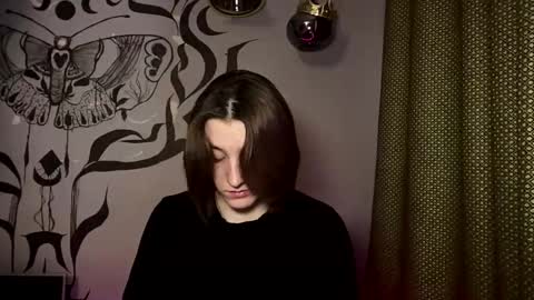 Snapshot of moiregathright chatting on January 2026 07:57:02 AM My name is Eda online show from January 2026 07:57:02 AM