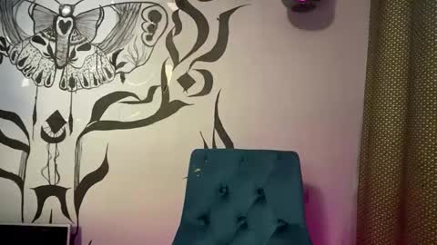 Snapshot of moiregathright chatting on February 2026 09:25:02 AM My name is Eda online show from February 2026 09:25:02 AM