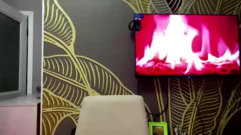 Snapshot of moiregathright chatting on February 2026 01:29:01 PM My name is Eda online show from February 2026 01:29:01 PM