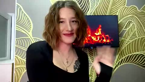 Snapshot of moiregathright chatting on February 2026 01:22:02 PM My name is Eda online show from February 2026 01:22:02 PM