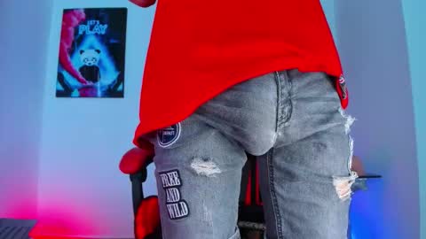 moises_23cm online show from September 2025 08:56:02 PM