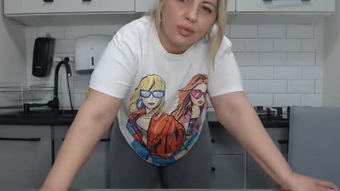 erika online show from December 2024 12:28:02 PM